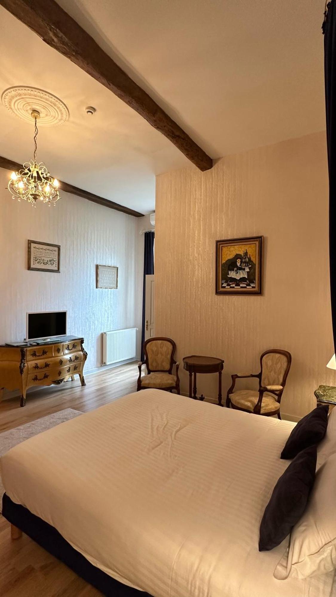 Le Manoir De Lisle Lisle-sur-Tarn Exterior foto
